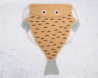 MUSTARD MONKFISH (angler fish mustard)-backpack fish