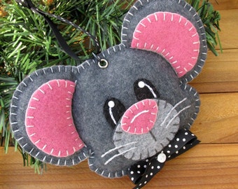 Wool Felt Mouse Ornament Hanger In Smoke Gray