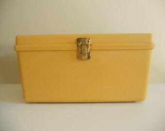 Medium Wilson Wil-hold Gold Sewing Caddy with Matching Inside Tray