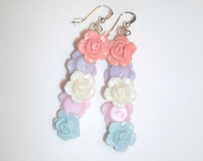 Colorful flower bead earrings, One of a kind, acrylic flower beads in 5 colors, they cannot face the wrong way, silver plated wires, unique