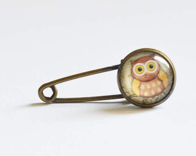 Owl Art // Mini pin-brooch made from metal brass with image under glass // 2015 Best Trends // Boho Chic // Fresh Gifts for All //