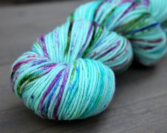 Worsted weight yarn, hand dyed mill spun 100% merino wool