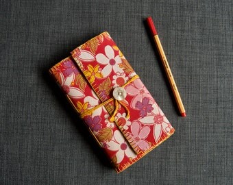 Travel journal - with pockets, envelope and pen holder
