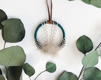 Mini Dream Catcher, Boho Housewarming Gift, Bohemian Gift Topper, Small Dreamcatcher, Modern Boho Dream Catcher, Bohemian Gift for Friends