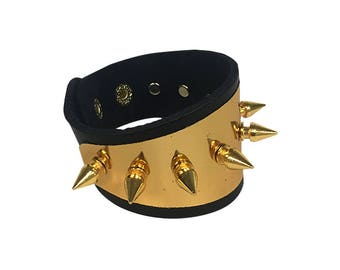 Harley Quinn Bracelet With Spikes Leather Cuff Suicide Squad Movie Costume Cosplay Black Gold Rivet Spiky Spiked Wristband Gift High Quality