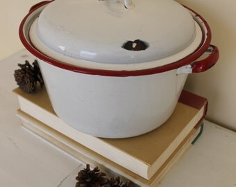 Vintage Red and White Lidded Enamel Pot, Enamel Pot with Lid, Red and White Enamelware