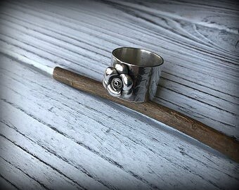 Wide Patterned Sterling Silver Rose Ring - Size 8.25