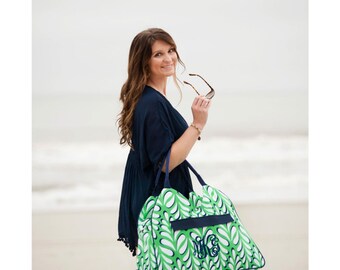 Monogrammed Beach Bag, Weekender Bag, Bridesmaid Gifts, Bridal Shower Gifts, Group Discounts, Monogram Beach Totes