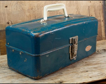 Blue Green Tackle Box, Vintage 1960s Union Chest Co Spill Proof Steel Tool Box