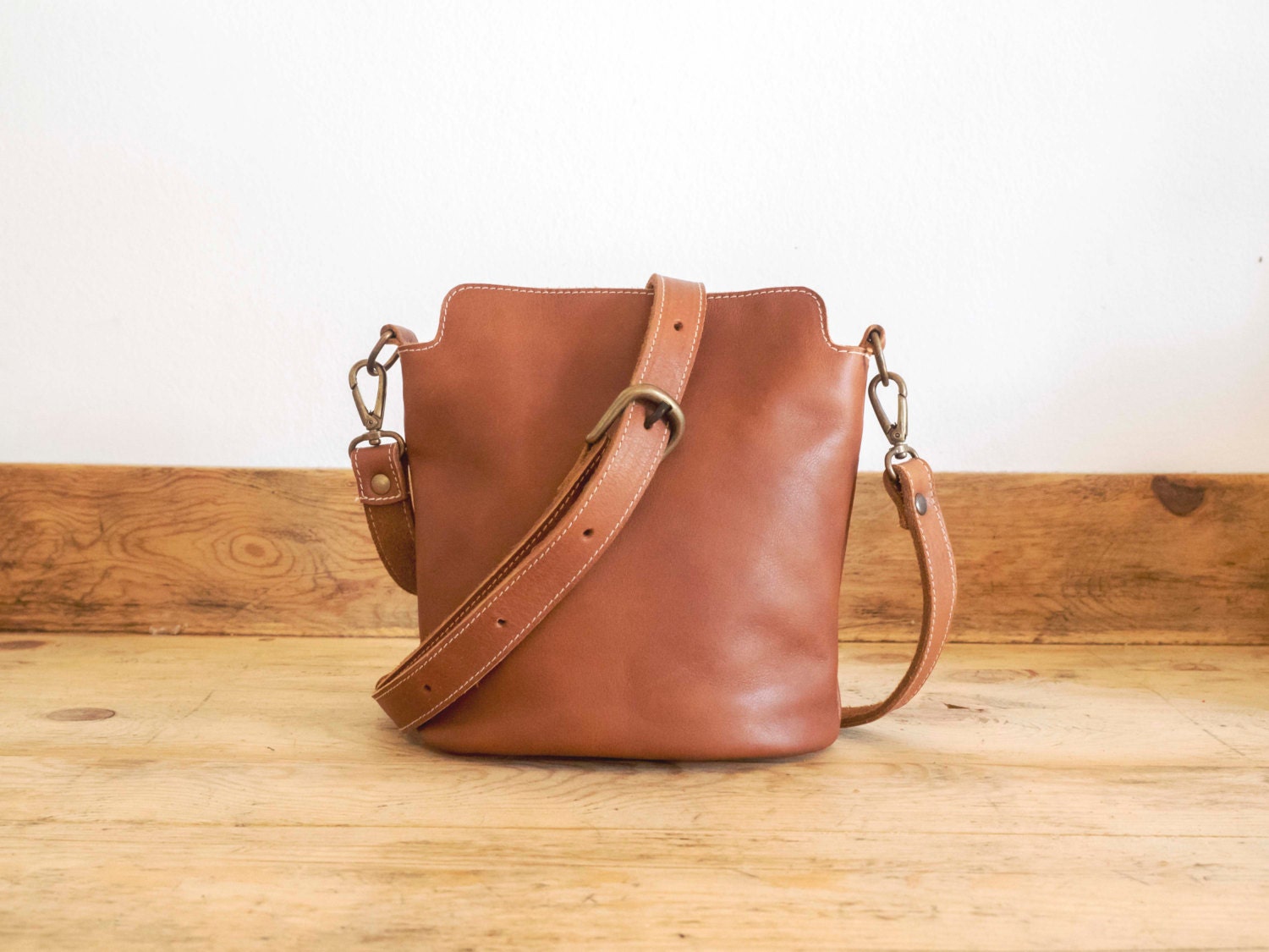 Small COWHIDE Leather tote bag // Leather handbag // Brown