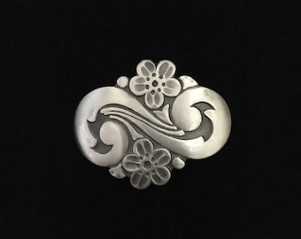 Vintage 1950's R. Tennesmed Sweden Pewter Double Swirl Floral Brooch (WhtD3)