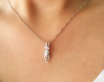 Cat Necklace, Kitty pendant, Sterling Silver Necklace, Animal Necklace,