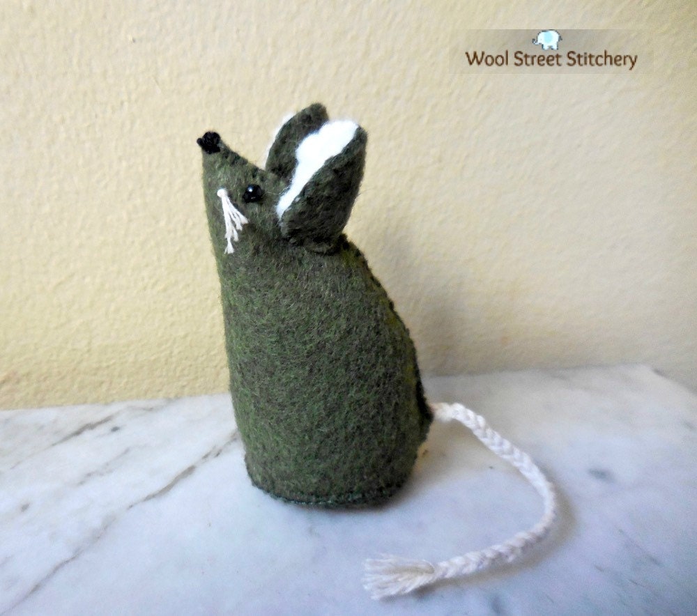 diy stuffed mouse