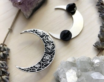 Crescent Rosa -Enamel Pin