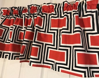 Red and black modern shapes curtain valance