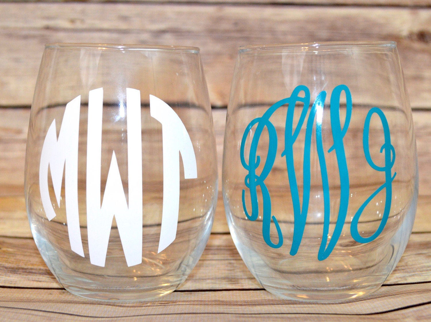 2 Monogrammed stemless wine glasses circle monogram glass
