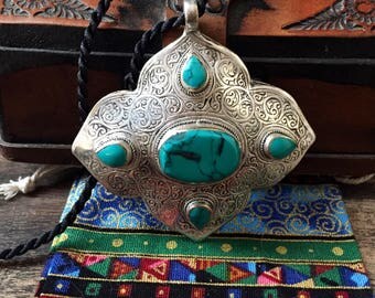 Tribal necklace - ethnic necklace - ethnique chic - Kuchi jewelry - German silver - ethnic jewelry - ethnic necklace - Afghani necklace