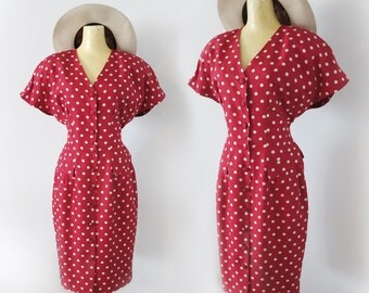 SALE: 25% Off This Week. Originally 28.00 / Vintage 1980's does 1940s Red + Cream Hourglass Pinup Button Up Cocktail Dress Size M 28 Waist