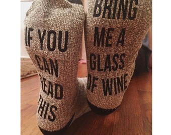 If You Can Read This Socks - Bring Me a Glass of Wine Socks - Bring Me a Beer Socks - Give Me The Remote Socks - Man Gift - Dad Gift