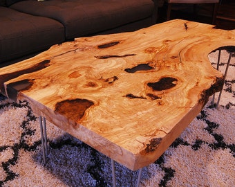 Live edge coffee table - Olive