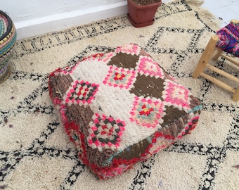 Boucherouite Pouf 24''x24''x8'' /Moroccan Pouf