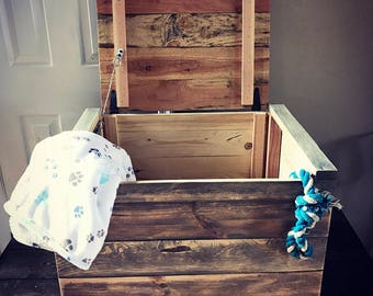 Pallet toy bin / upcycled toy chest / toy box / pallet storage bin