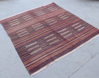Kilim rug,vintage rug kilim embroidery,handmade pastel striped kilim rug,anatolian  wool square kilim,nomade area kilim rug,160x156cm5.2x5.ft