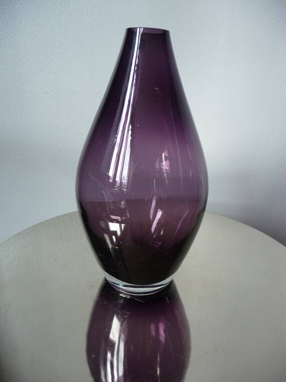 Vintage Purple Aubergine Signed Caithness Glass Vase Scottish 5071