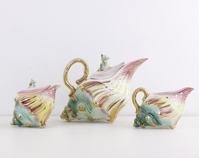 Shell seahorse teapot, sugar, creamer in spring pastels, whimsical teaservice in pastel colours, IBF Candec Creation, ca 1950s