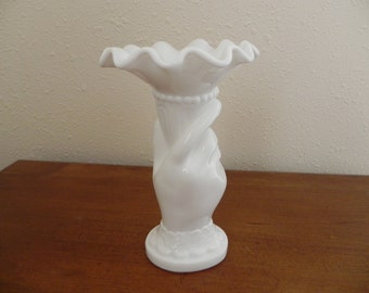 Vintage Westmoreland Milkglass Vase