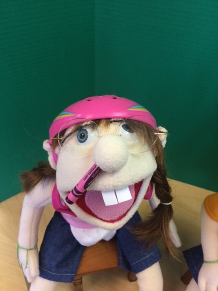 feebee puppet sml