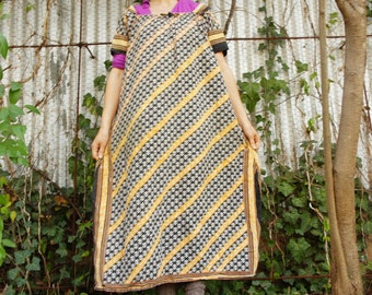 Vintage 70s-80s Indian Hand Print Batik Maxi Dress/Caftan /Hippie/ Bohemian Chic/Boho/Tribal