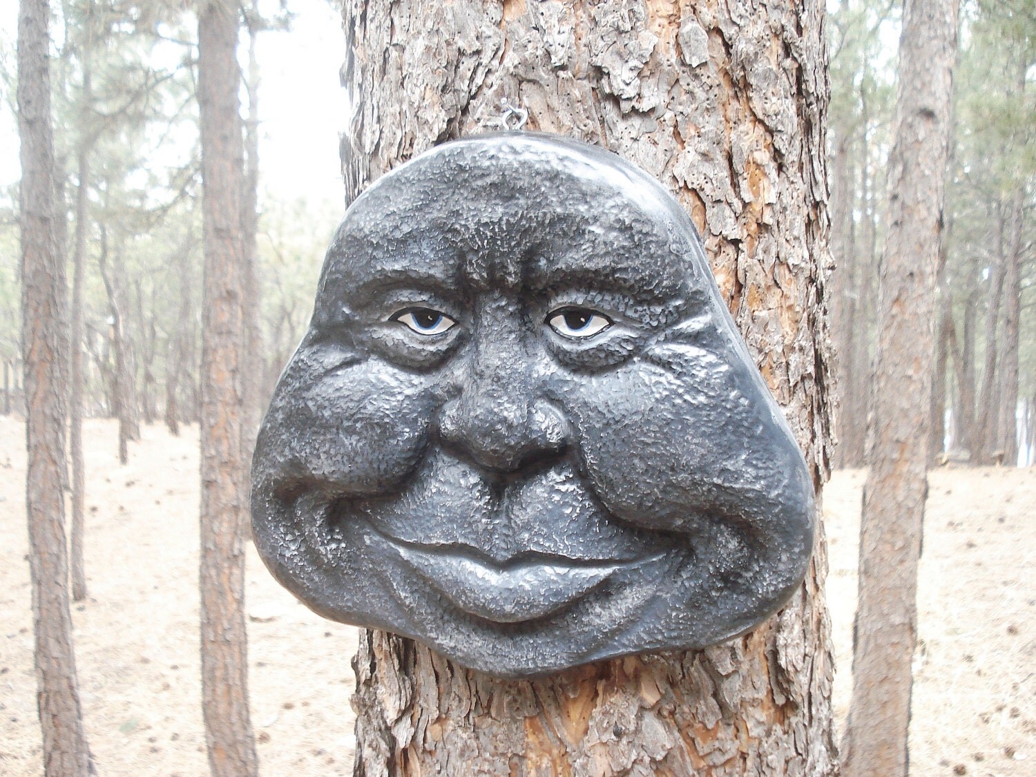 Smiley Face gardener gift Garden sculpture zen garden