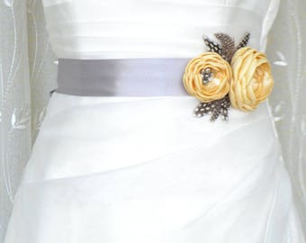Handcraft Pale Canary Yellow Two Flowers With Feathers Wedding Bridal Sash Belt