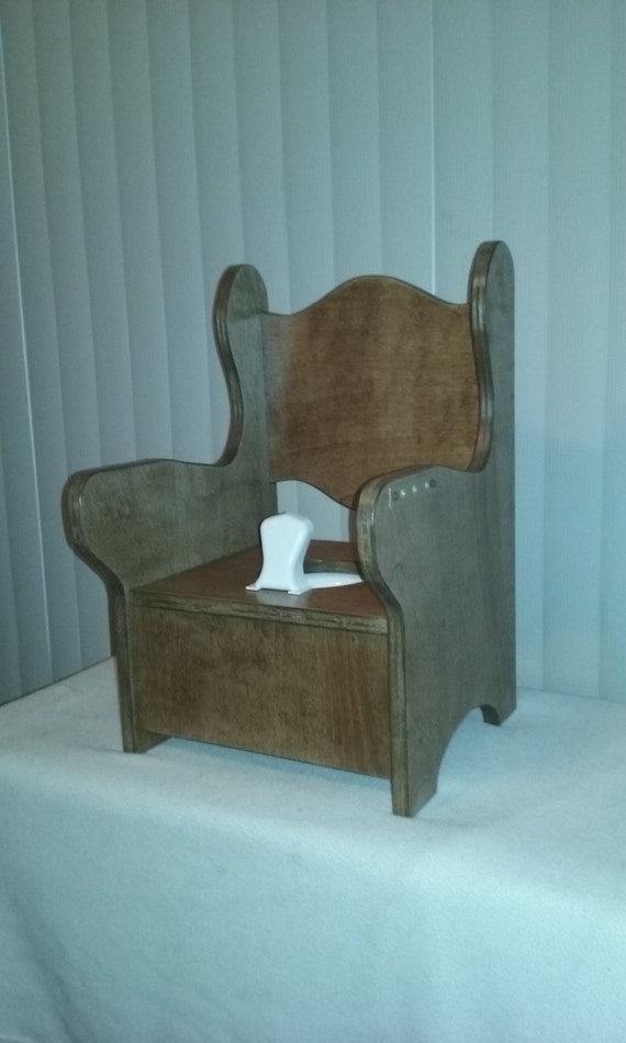 Classic Potty Chair W/ Tray