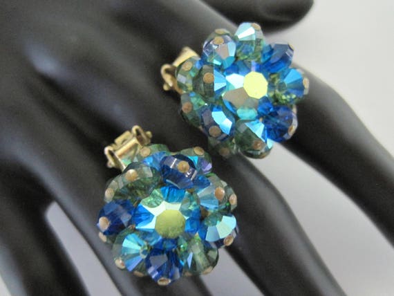 Hobe Blue Earrings - Glass Crystal Beads - Vintage Aurora Borealis - 50's Clip On Earrings - Blue Rivolis