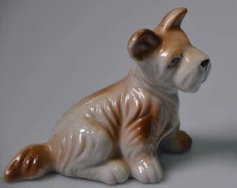 eb2231 Dog Figurine Schnauzer Terrier Scottie Mixed Breed Mutt Made in Japan 3" Tall 4" Long 1950s
