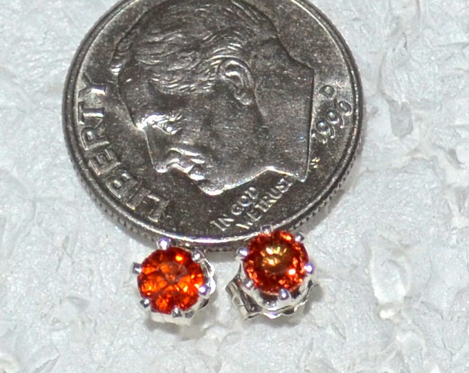 Orange Sapphire Studs, 4mm Round, Natural, Set in Sterling Silver E1029