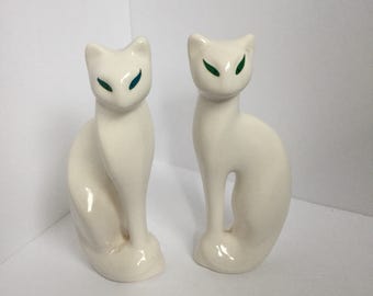 White Ceramic Pair of Cat Figurine Statues Made in Brazil