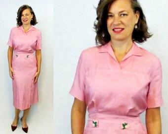 50s dress / 1950s dress / Wiggle Dress / 50s skirt suit / 50s skirt shirt / 1950s skirt shirt / Silk Suit / Silk Wiggle / Pink Silk / W24"