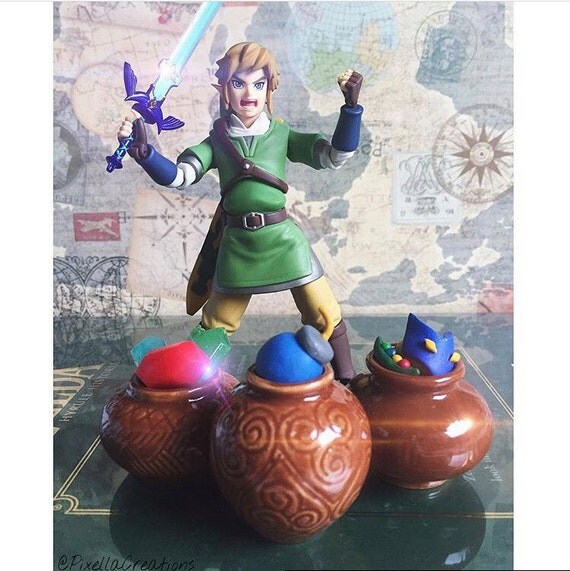 Items similar to Legend of Zelda Themed Polymer Clay Charms on Etsy