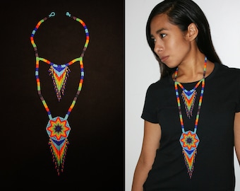 Southwestern Starburst Necklace, Native American Beaded Necklace, Seed Bead Necklace, American Indian Beadwork, Medallion Necklace, Tribal