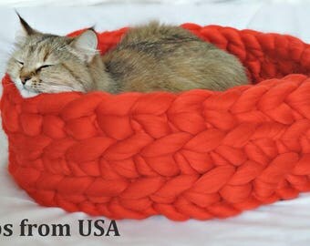 Cat Bed, Cat House, Chunky Cat Bed, Chunky Cat House, Chunky knitting, Cat furniture, Cat Cave, Bedding