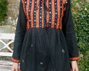 Vintage indian jacket kediya kediyu hand made embroideries size S india Rajasthan