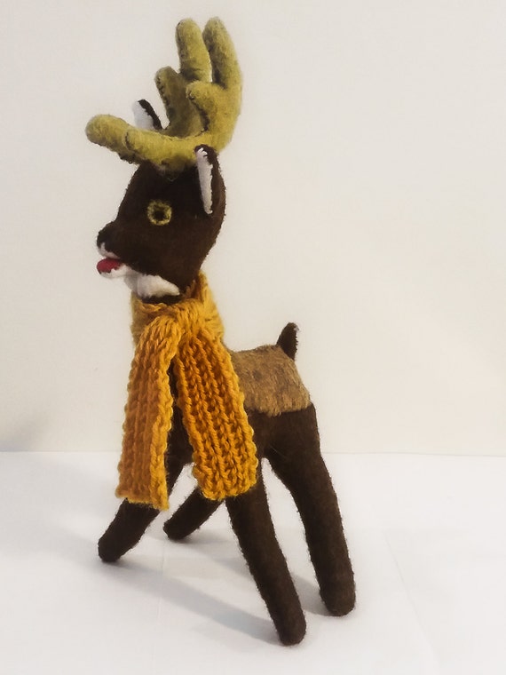 keel toys reindeer with scarf