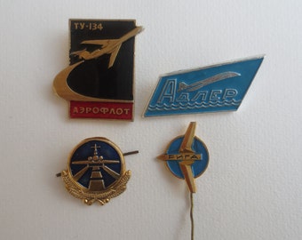 Soviet badge related to air fleet, avio, aviation, badges with aircrafts, pin with aircraft, airplane, wings, airport, badges, soviet badge