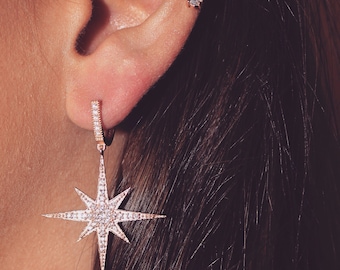 Botto Earring | starburst earrings | dangle star earrings | sparkly earrings | glamorous earrings | stars | starburst