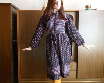 1970s hippie dress indian gaze
