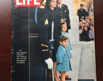 LOOK Magazine December 3 1963 Cover: The President and his