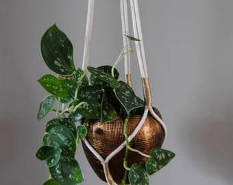 MARYA Macramé Plant Hanger / Hanging Planter